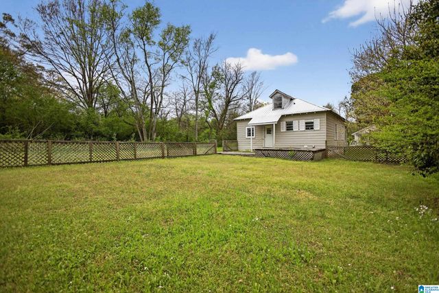 406 N NASHVILLE AVENUE, Sylacauga, AL 35150