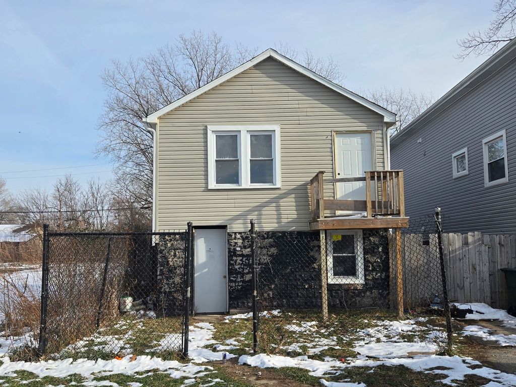 13719 S Spaulding Avenue, Robbins, IL 60472