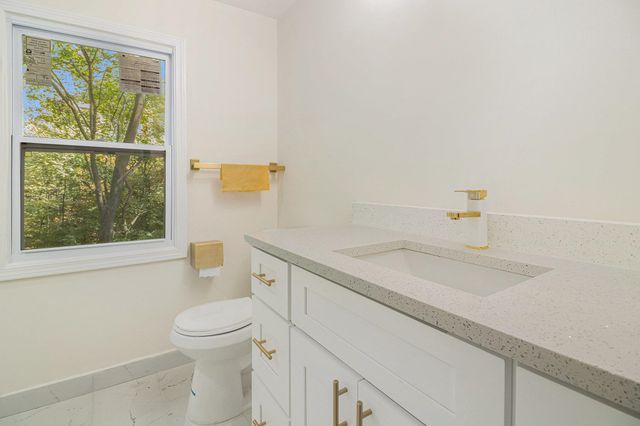 4841 Leesburg Drive, West Bloomfield Twp, MI 48323