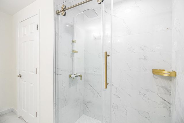 4841 Leesburg Drive, West Bloomfield Twp, MI 48323