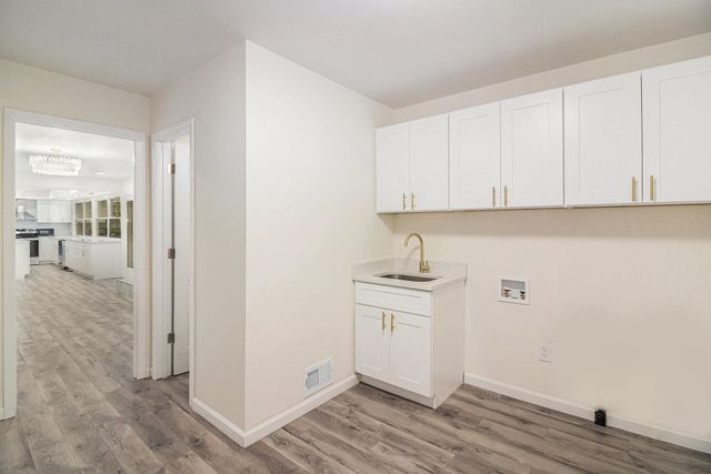 4841 Leesburg Drive, West Bloomfield Twp, MI 48323