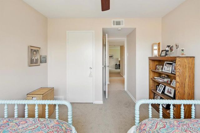 5 Delcrest Court 203, St Louis, MO 63124