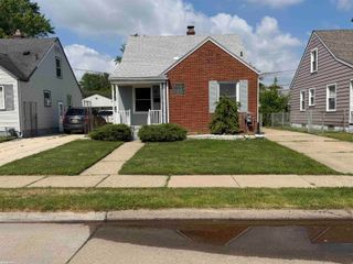 22829 Normandy Avenue, Eastpointe, MI 48021