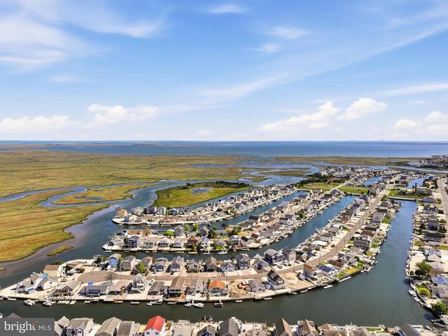 139 N SPINNAKER DR, Little Egg Harbor Twp, NJ 08087