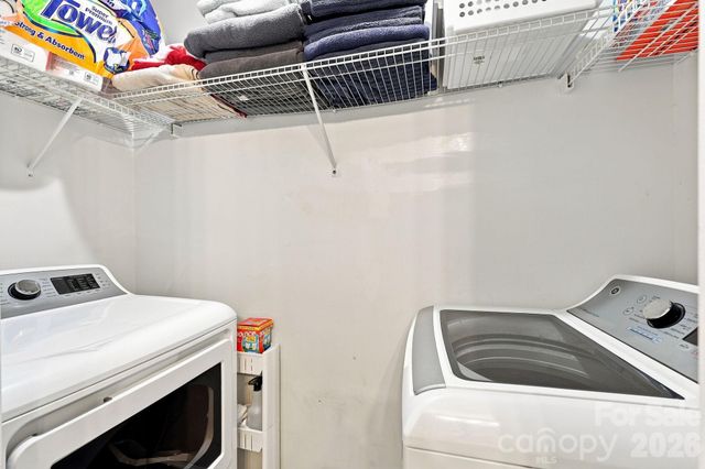 2826 Mayer House Court, Charlotte, NC 28214