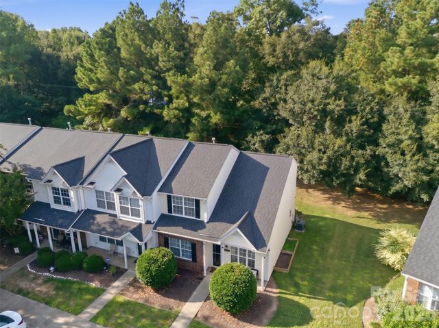 2826 Mayer House Court, Charlotte, NC 28214
