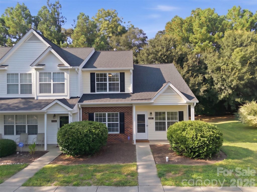 2826 Mayer House Court, Charlotte, NC 28214