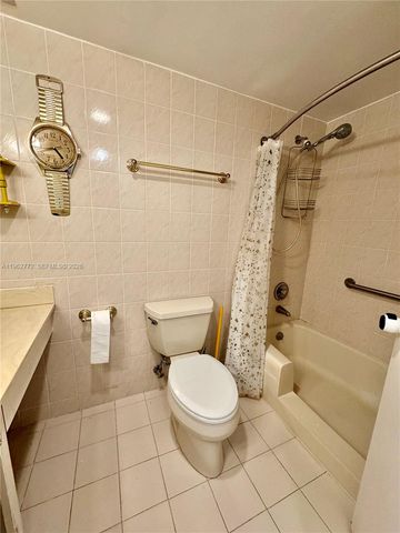 251 174th Street 1715, Sunny Isles Beach, FL 33160