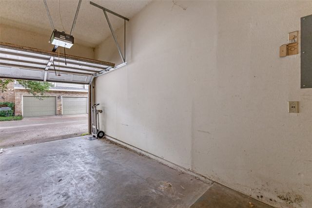 7151 Gaston Avenue 802, Dallas, TX 75214