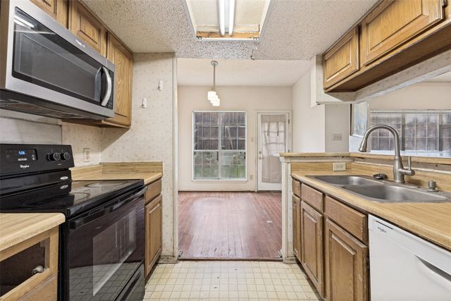 7151 Gaston Avenue 802, Dallas, TX 75214