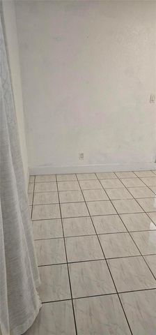 54 Isle Of Venice Drive 3, Fort Lauderdale, FL 33301