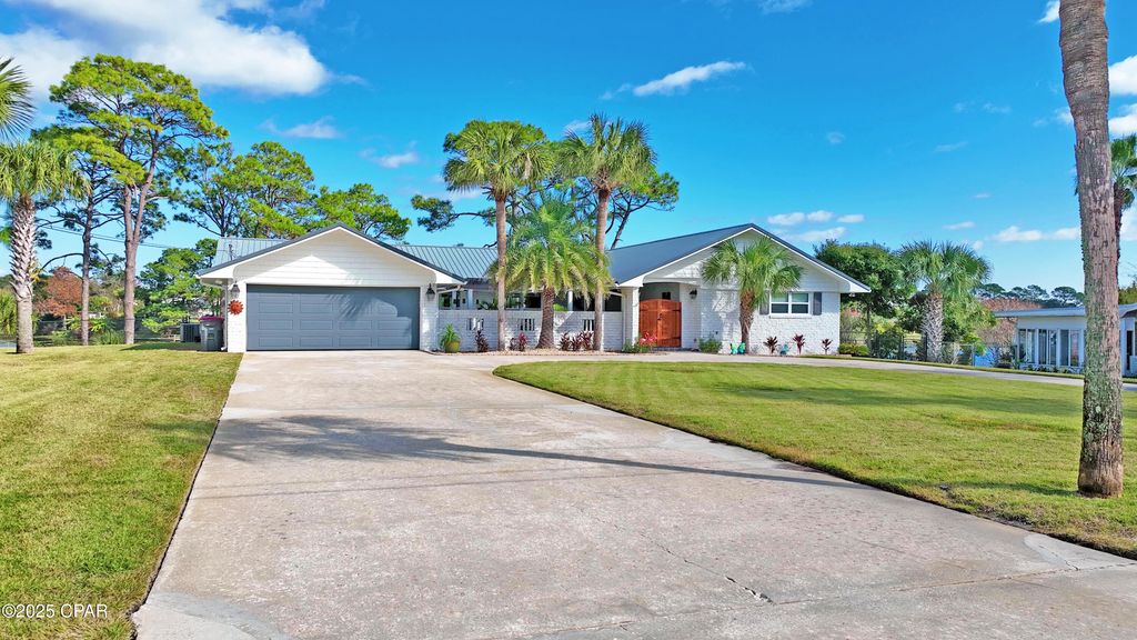 Image 7 of property listing at 263 Lullwater Drive, Panama City Beach, FL 32413