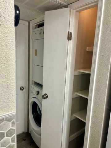 12660 Ashford Point Drive 608, Houston, TX 77082