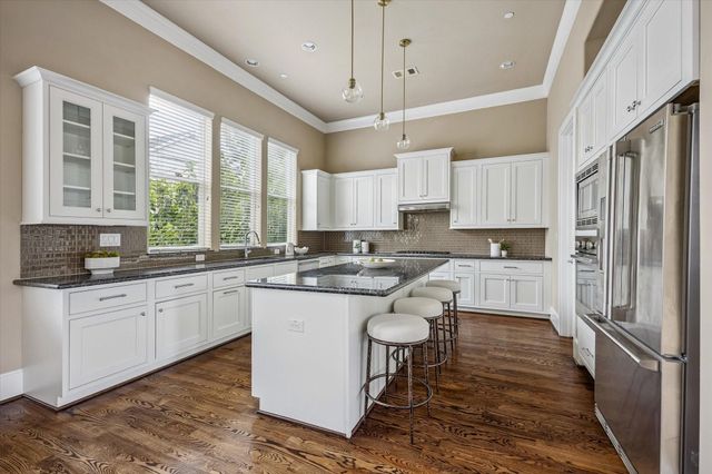 4210 Eigel Street, Houston, TX 77007