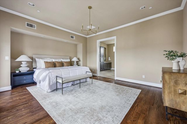 4210 Eigel Street, Houston, TX 77007