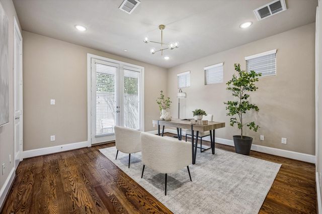 4210 Eigel Street, Houston, TX 77007