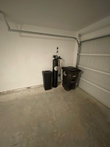 7814 Switchgrass Creek Dr, Katy, TX 77493