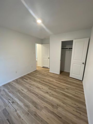 7814 Switchgrass Creek Dr, Katy, TX 77493