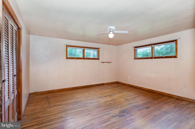 203 RIDGE RD, Carlisle, PA 17015