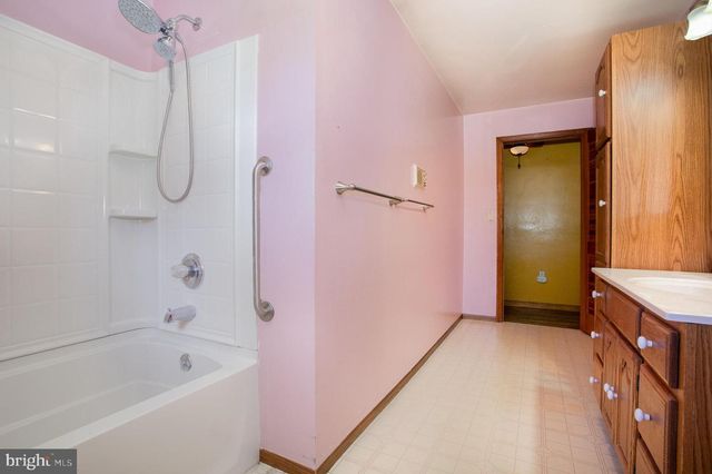 203 RIDGE RD, Carlisle, PA 17015