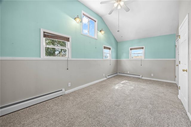 4 Woodneath Crescent, East Rochester, NY 14445