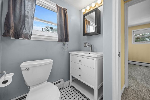 4 Woodneath Crescent, East Rochester, NY 14445