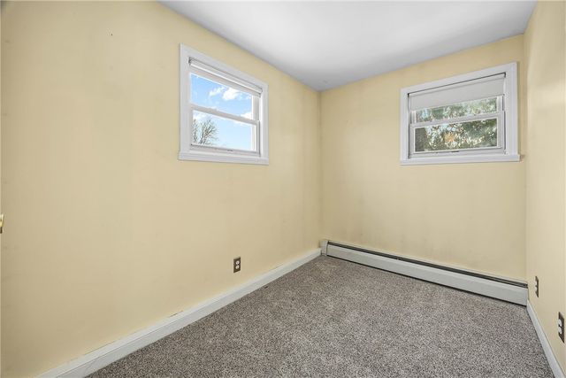 4 Woodneath Crescent, East Rochester, NY 14445