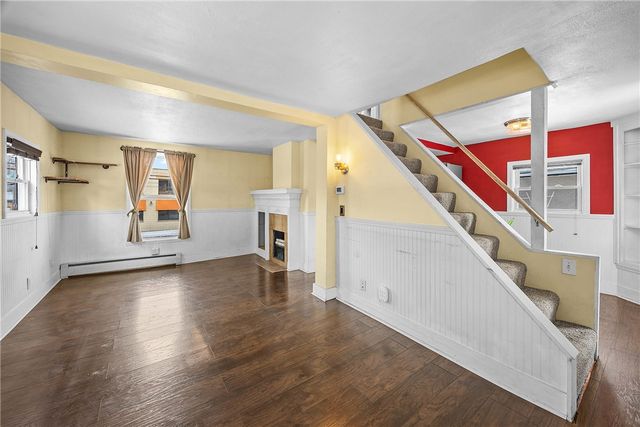 4 Woodneath Crescent, East Rochester, NY 14445