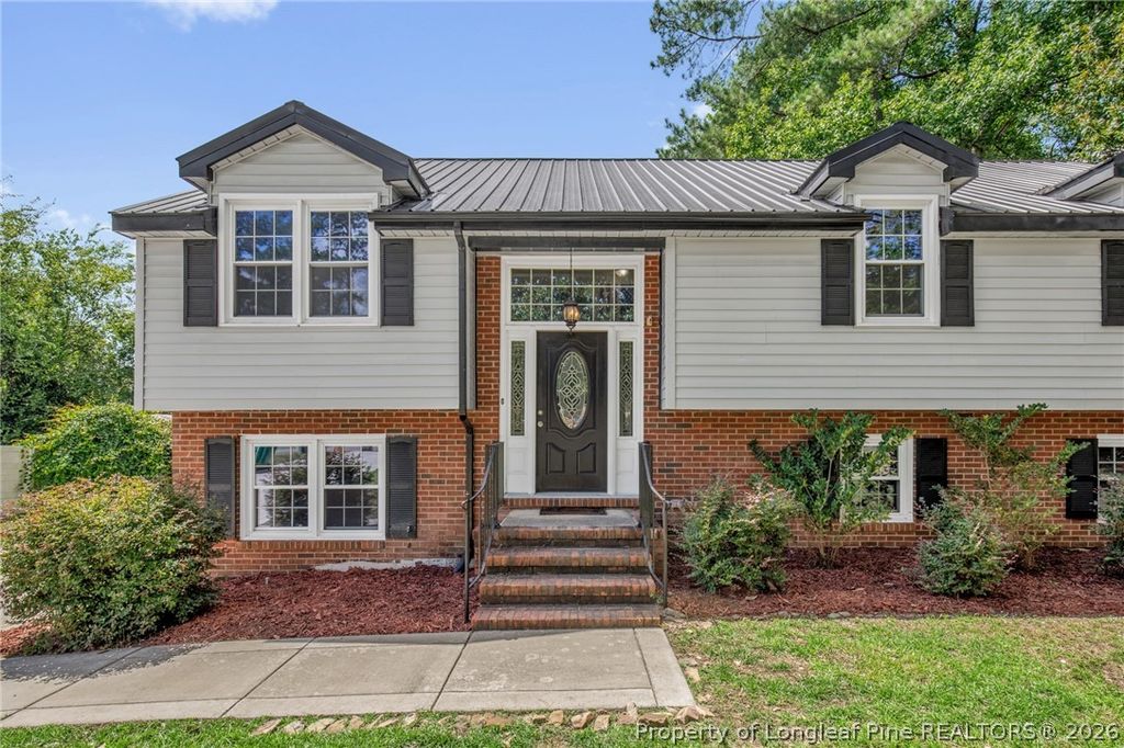 3614 Lakeshore Drive, Hope Mills, NC 28348 — exterior