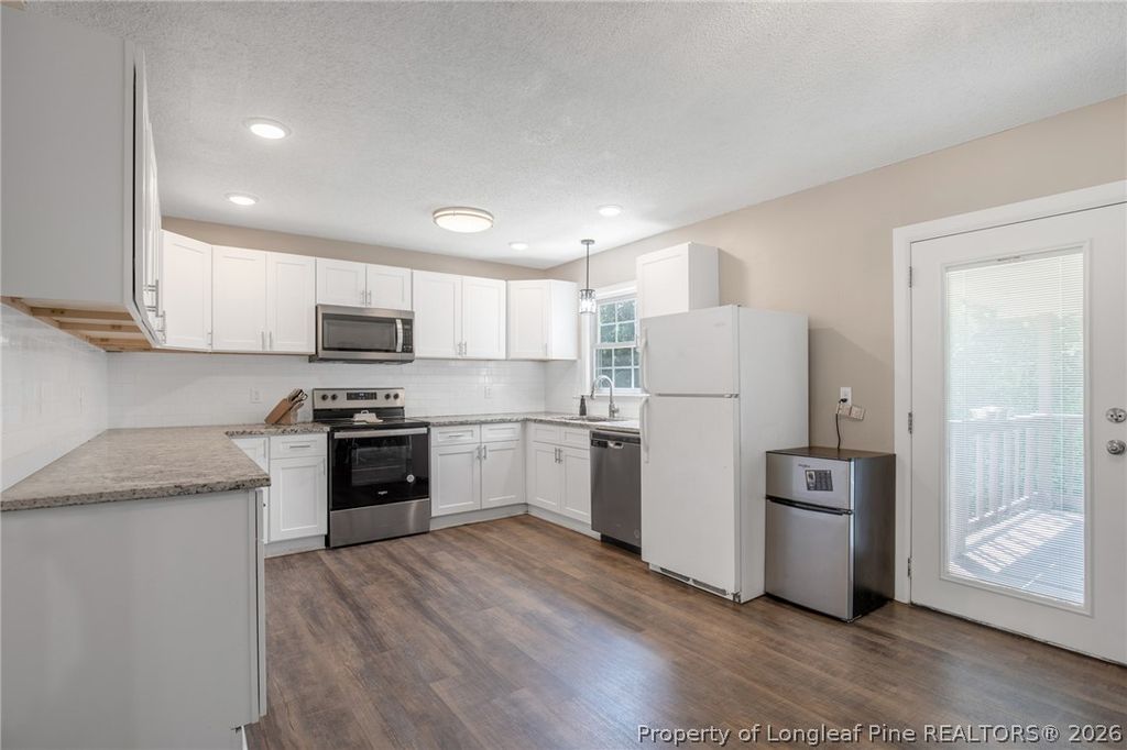 3614 Lakeshore Drive, Hope Mills, NC 28348 — photo 6