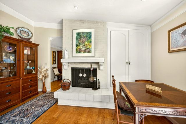 2418 Acorn Way, Medford, OR 97504