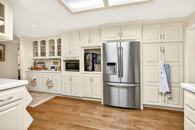 2418 Acorn Way, Medford, OR 97504