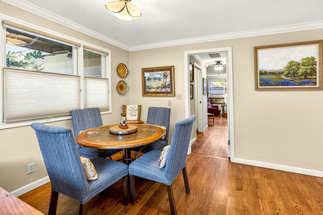 2418 Acorn Way, Medford, OR 97504