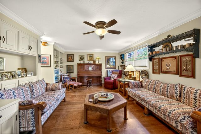 2418 Acorn Way, Medford, OR 97504