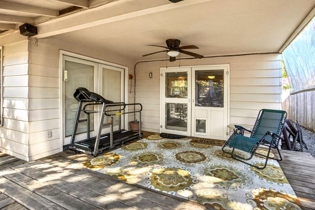 2418 Acorn Way, Medford, OR 97504