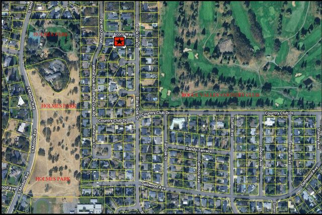 2418 Acorn Way, Medford, OR 97504