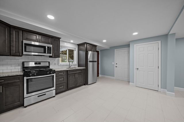 277 Providence St, Rehoboth, MA 02769