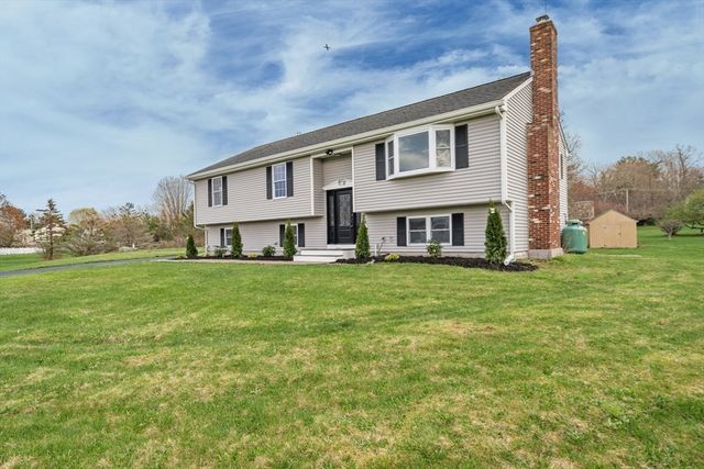 277 Providence St, Rehoboth, MA 02769