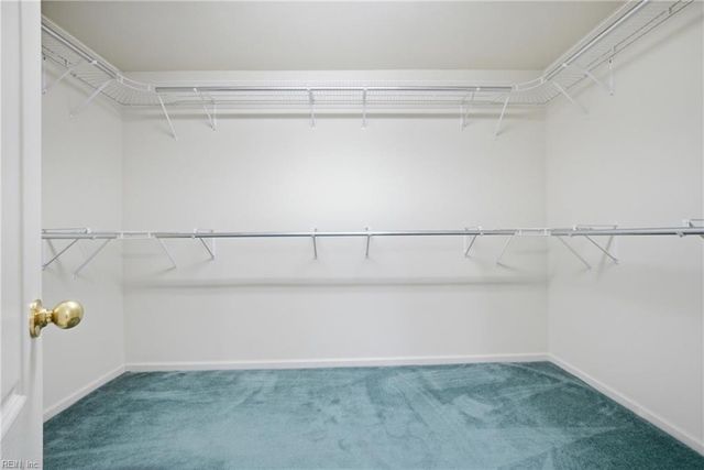 30 Holloway RD, Newport News, VA 23602