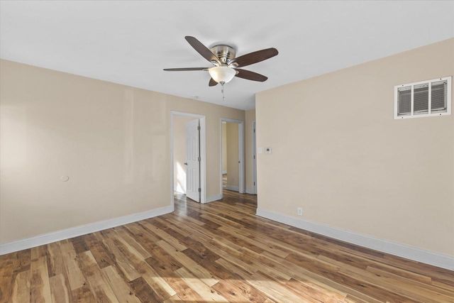 1616 Oregon STREET, Racine, WI 53405