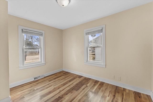 1616 Oregon STREET, Racine, WI 53405