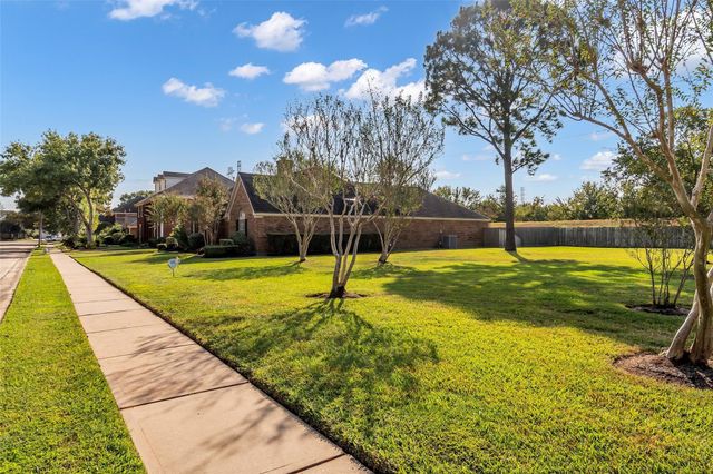 3827 Bratton Street, Sugar Land, TX 77479