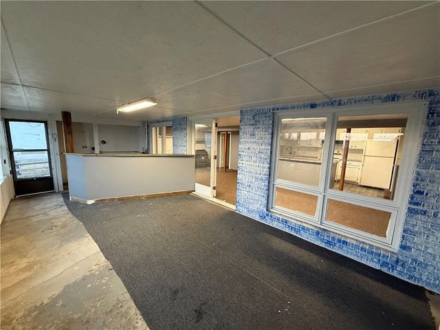 26274 Waterview Drive, Warsaw, MO 65355