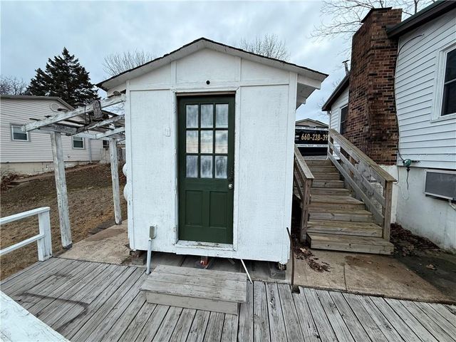 26274 Waterview Drive, Warsaw, MO 65355