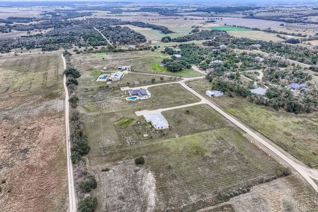 192 Freedom DR, Georgetown, TX 78626