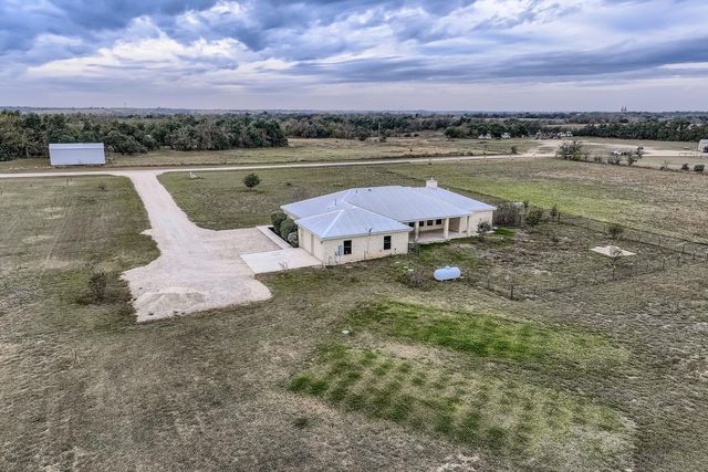 192 Freedom DR, Georgetown, TX 78626