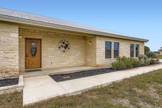 192 Freedom DR, Georgetown, TX 78626
