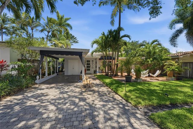 636 NE 17th Ter, Fort Lauderdale, FL 33304