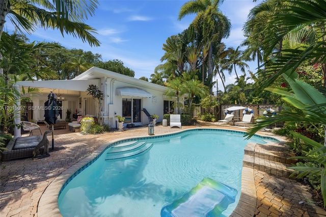 636 NE 17th Ter, Fort Lauderdale, FL 33304