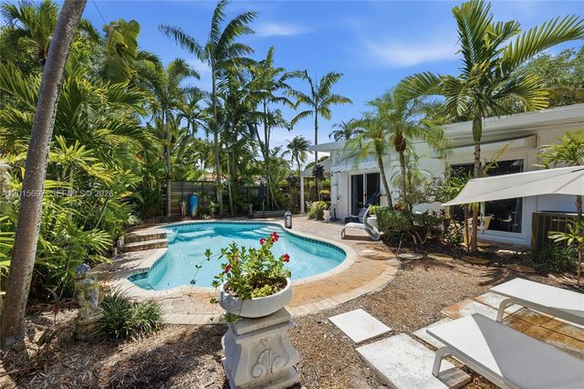 636 NE 17th Ter, Fort Lauderdale, FL 33304